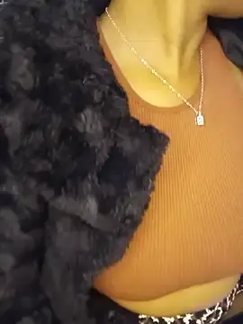Stripchat Watch Live Sex Cams of BOTTYANGELxx1