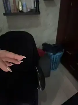Stripchat Best live sex cam show of DirtyKhloy
