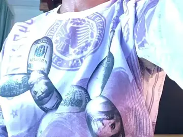Stripchat Free Porn Cam of martin_killer