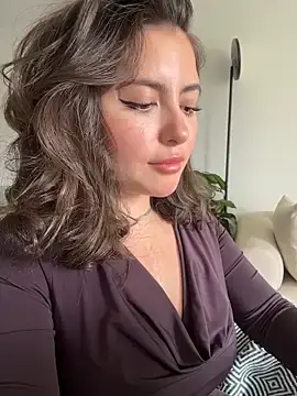 Stripchat Adult Webcam of sukhakunis1