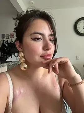 Stripchat Best Webcam of sukhakunis1