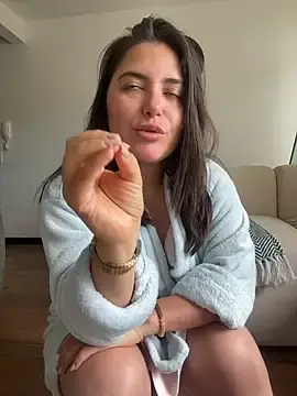 Stripchat Best Webcam of sukhakunis1