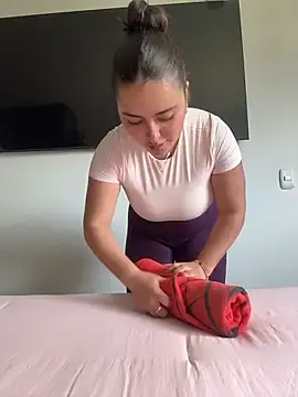 Stripchat Watch Live Sex Cams of sukhakunis1