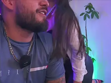 Stripchat Adult Webcam of Bellapazzia