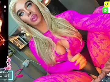 Stripchat Free Porn Cam of Dominant_DriftedDoll