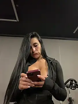 Stripchat Nude Webcam of RoseOnYou