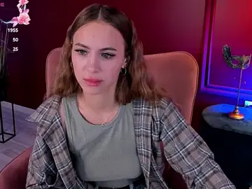 Stripchat Free Live Porn of LullyFox