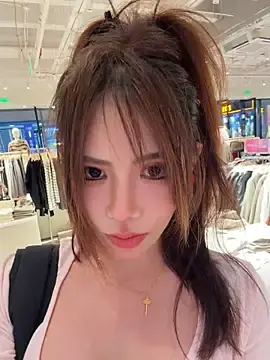 Stripchat Watch Live Sex Cams of Selenaaaaa-