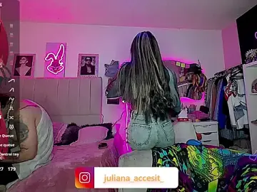 Stripchat Best live sex cam show of caroline_cossei