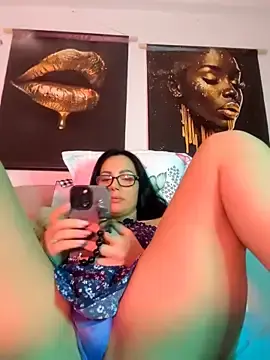 Stripchat Adult Webcams of ReiyaRey