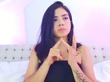 Stripchat Free Porn Cam of adara_johnson__