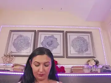 Stripchat Live Sex Cam of BustyEva_