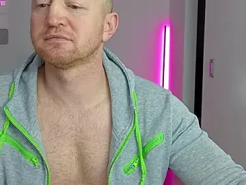 Stripchat Live Porn of kevintyler69
