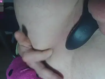 Stripchat Live Sex Cam of kevintyler69