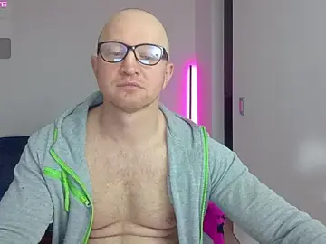 Stripchat Free Porn Cam of kevintyler69