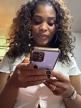 Stripchat Adult Webcams of AuroraBrow