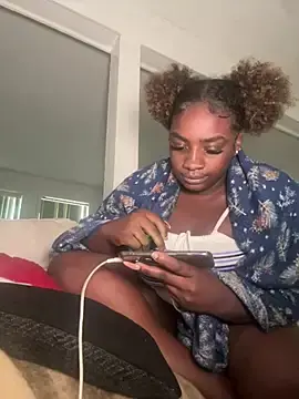 Stripchat Free Live Porn of LillShayy