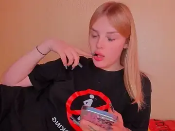 Stripchat Live Sex of myrzilka