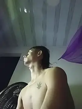 Stripchat Live Sex Cam of Liancy