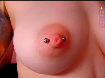 Stripchat Sex Cam of GoodWitch_