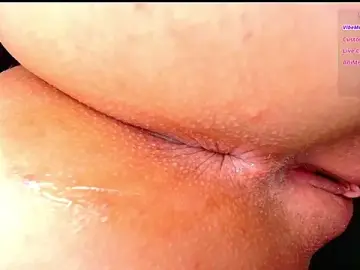 Stripchat Free Porn Cam of GoodWitch_