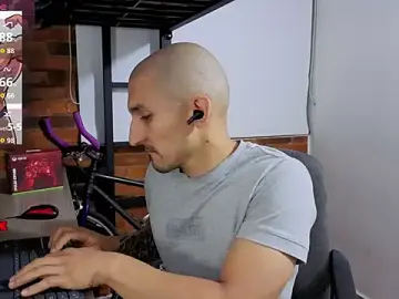 Stripchat Best Webcam of Marck_Muscle