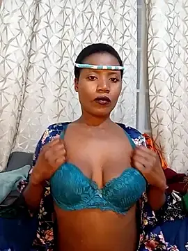 Stripchat Sex Cam of SweetCandy_98