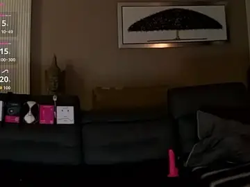 Stripchat Free Porn Cam of ApollonFit_x