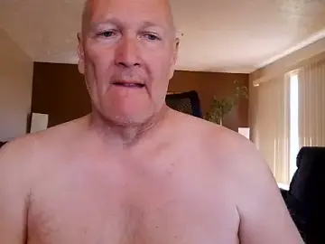 Stripchat Free Porn Cam of BasicAnt