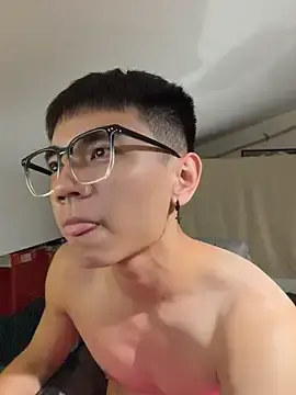 Stripchat Free Porn Cam of XTTX49