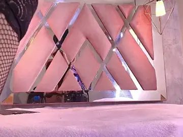 Stripchat Live Sex of luci_lane_