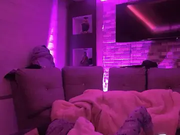 Stripchat Watch Live Sex Cams of roxxie_fox
