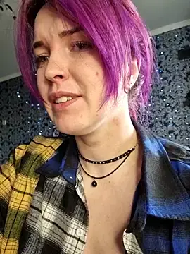 Stripchat Free Porn Cam of LazyTanukii