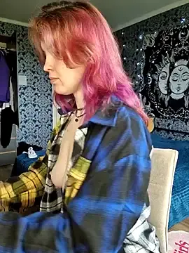 Stripchat Live Sex of LazyTanukii