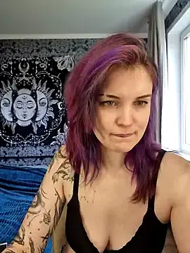 Stripchat Live Sex of LazyTanukii