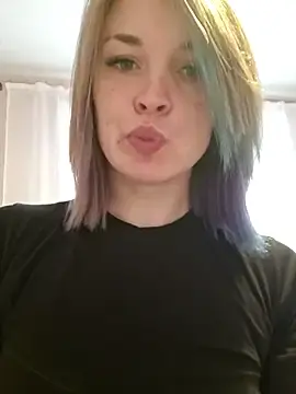 Stripchat Free Porn Cam of LazyTanukii