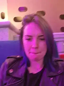 Stripchat Live Sex of LazyTanukii