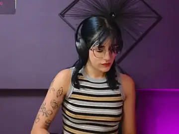 Stripchat Sex Cam of Rosse_Baker_