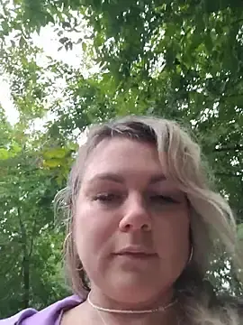 Stripchat Adult Webcam of candy_queeen