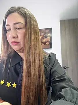 Stripchat Live Porn of suzy-111