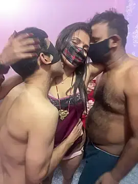 Stripchat Free Porn Cam of Sexy_vanshika01