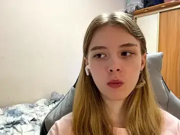 Stripchat Nude Webcam of HebrewRiding