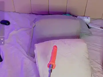 Stripchat Watch Live Sex Cams of Megan_browns1