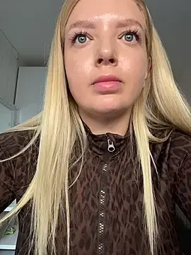 Stripchat Live Sex Cam of OdriOlsens