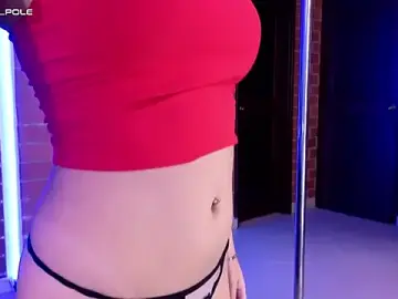 Stripchat Sex Cam of mandi4pole_