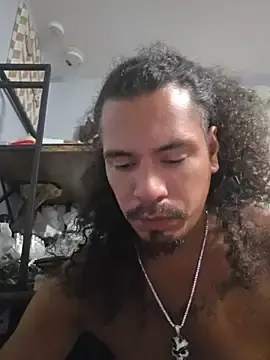 Stripchat Sex Cam of Mr_Handsome_69