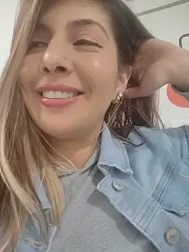 Stripchat Live Sex of scarlett_moore