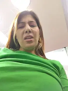 Stripchat Live Sex Cam of scarlett_moore