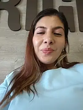Stripchat Sex Cam of scarlett_moore
