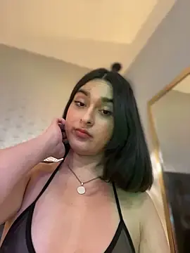 Stripchat Adult Webcams of MiahWindsor